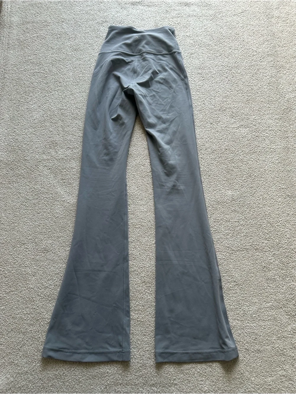 lululemon athletica excellent no